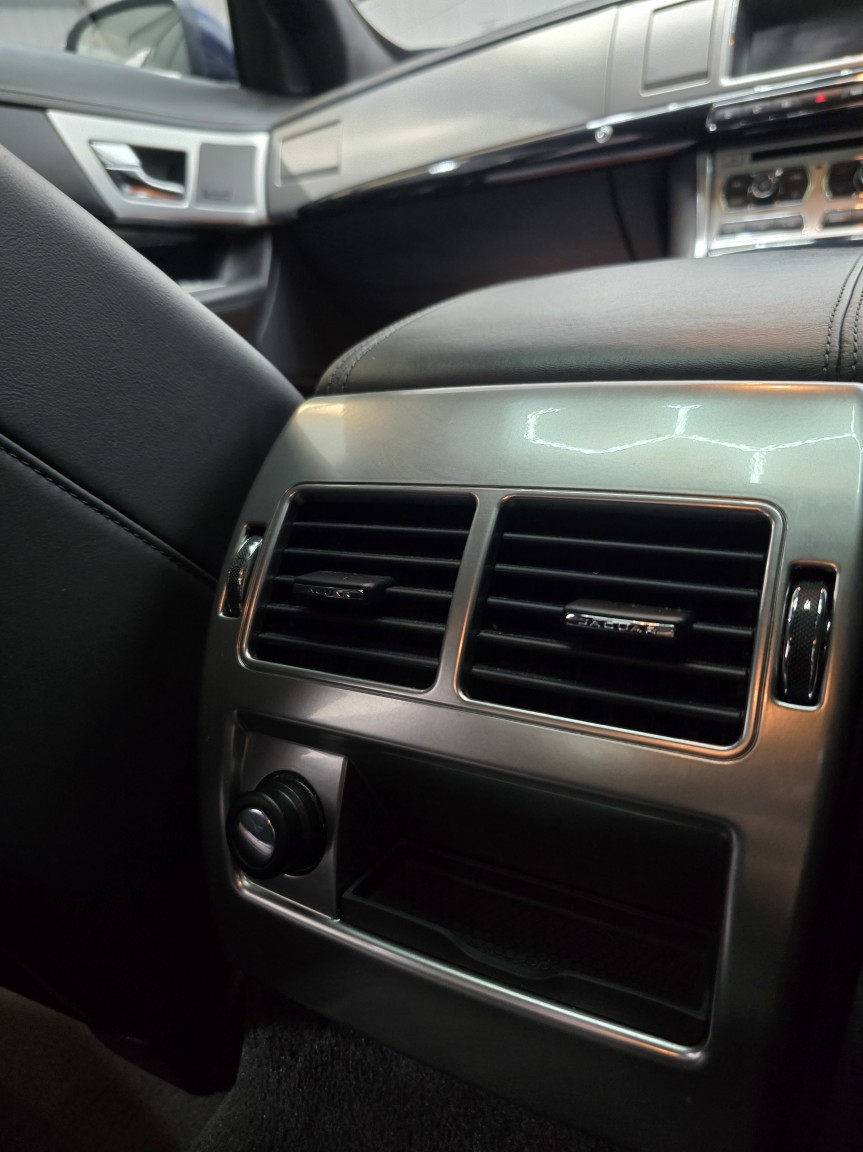 Used Jaguar XF 2014 for sale - 76666063: Photo 24