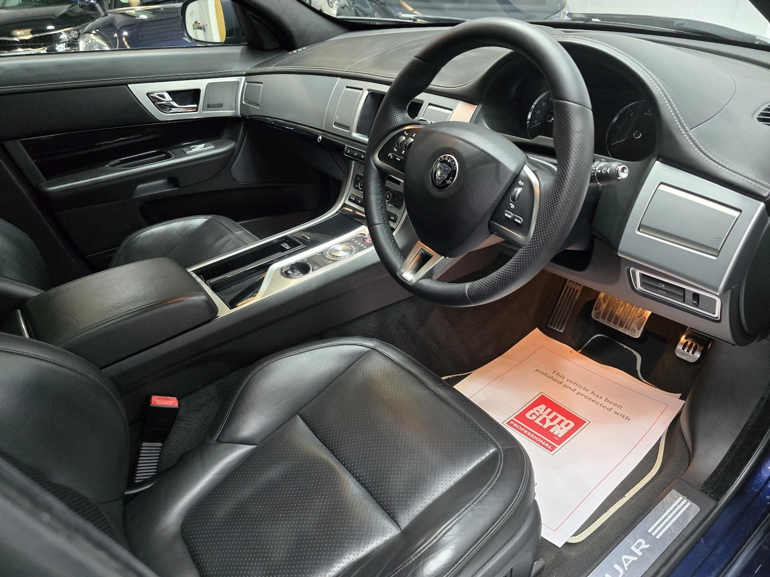 Used Jaguar XF 2014 for sale - 76666063: Photo 27