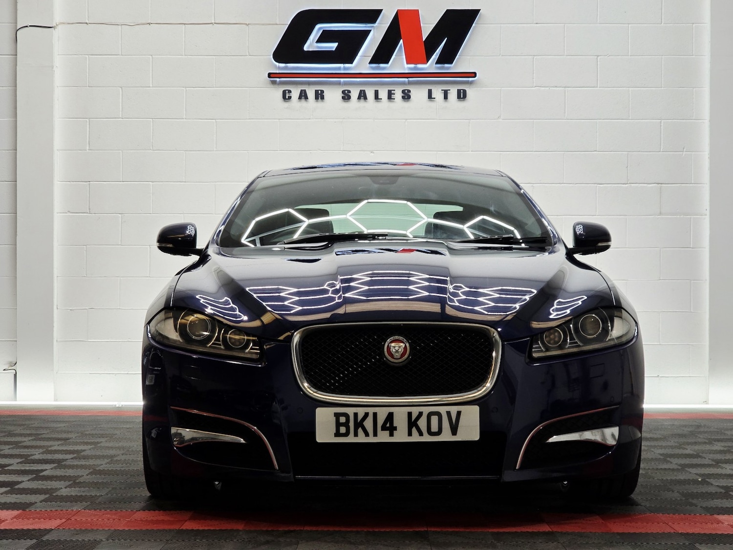 Used Jaguar XF 2014 for sale - 76666063: Photo 4