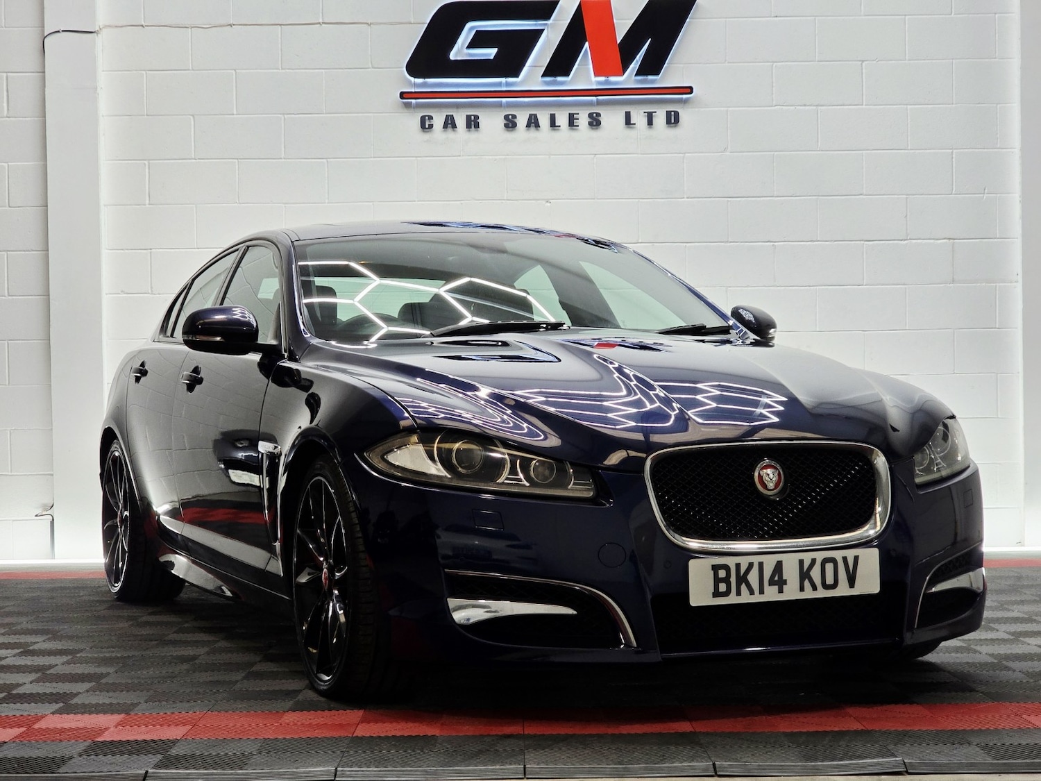 Used Jaguar XF 2014 for sale - 76666063: Photo 6