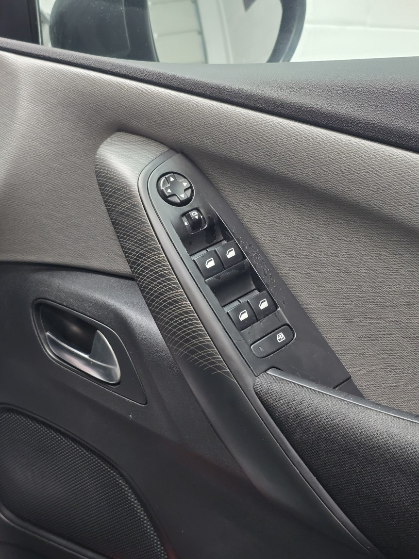 Used Citroen C4 Grand Picasso 2015 for sale - 77027870: Photo 29