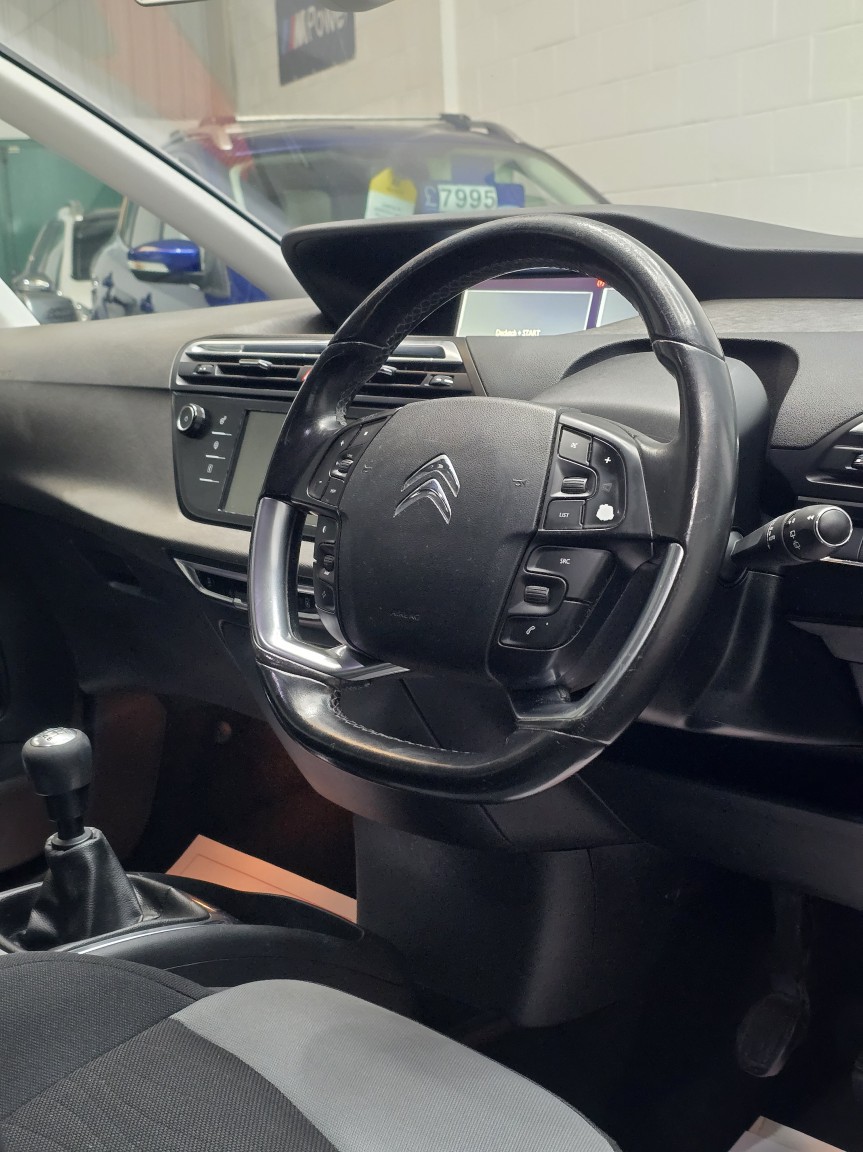 Used Citroen C4 Grand Picasso 2015 for sale - 77027870: Photo 32