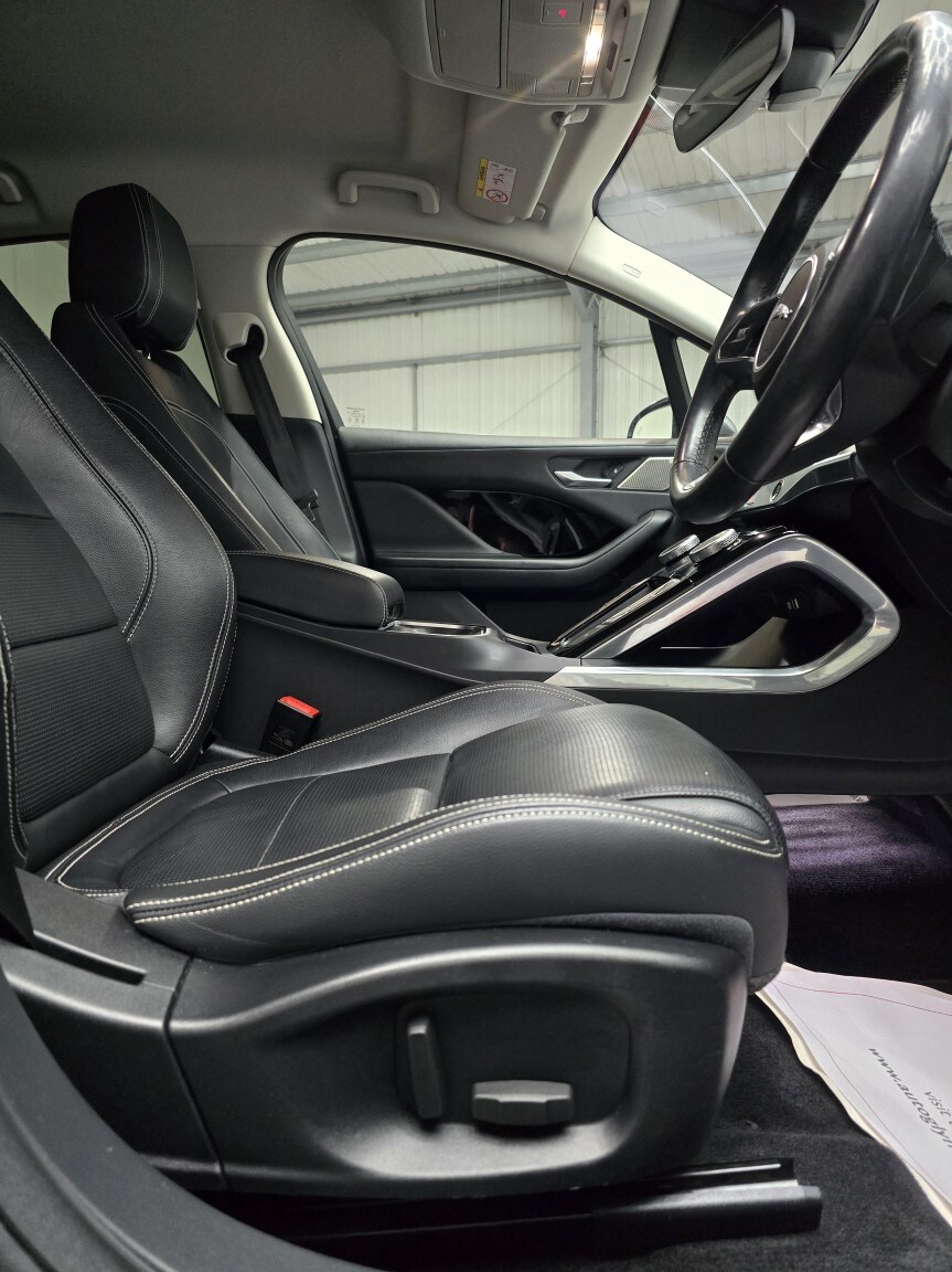 Used Jaguar I-Pace 2019 for sale - 77548169: Photo 32