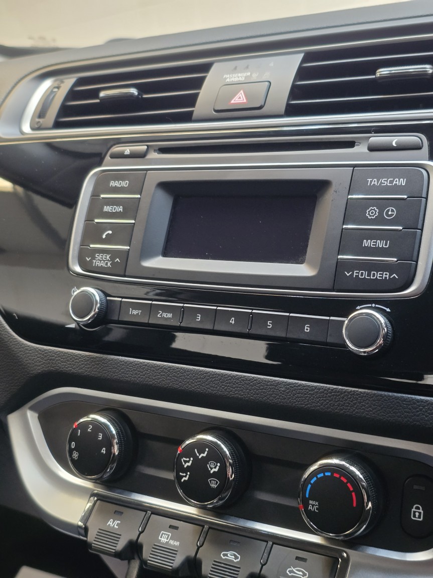 Used Kia Rio 2015 for sale - 77937970: Photo 33