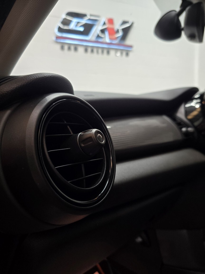 Used MINI Hatch 2018 for sale - 77508479: Photo 18