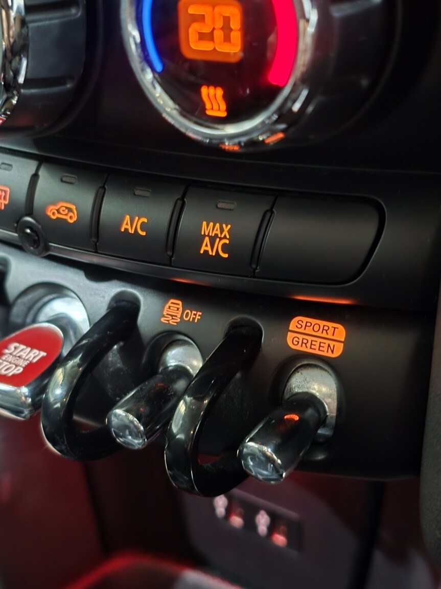 Used MINI Hatch 2018 for sale - 77508479: Photo 43