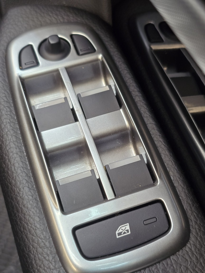 Used Jaguar XF 2015 for sale - 77735846: Photo 33