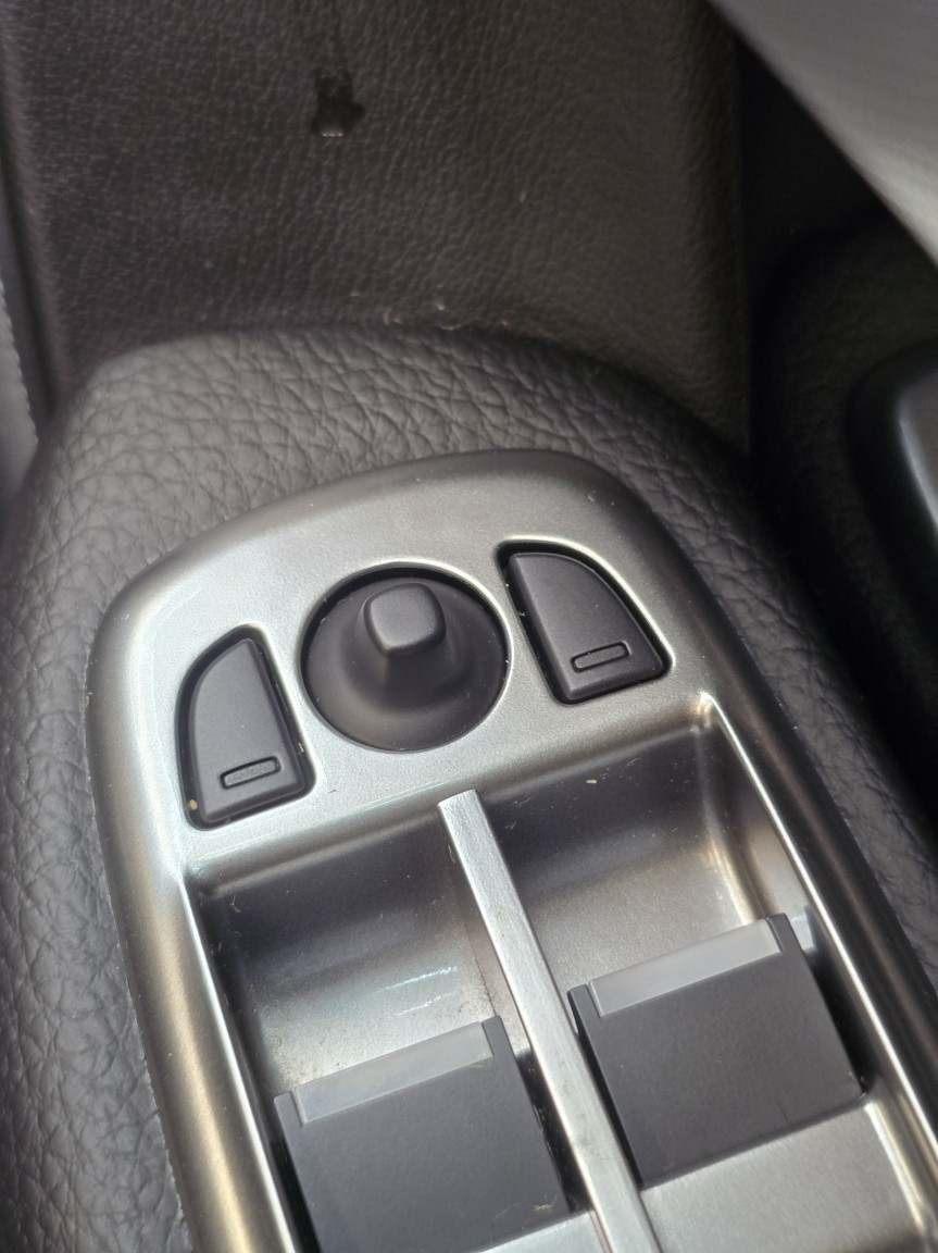 Used Jaguar XF 2015 for sale - 77735846: Photo 34