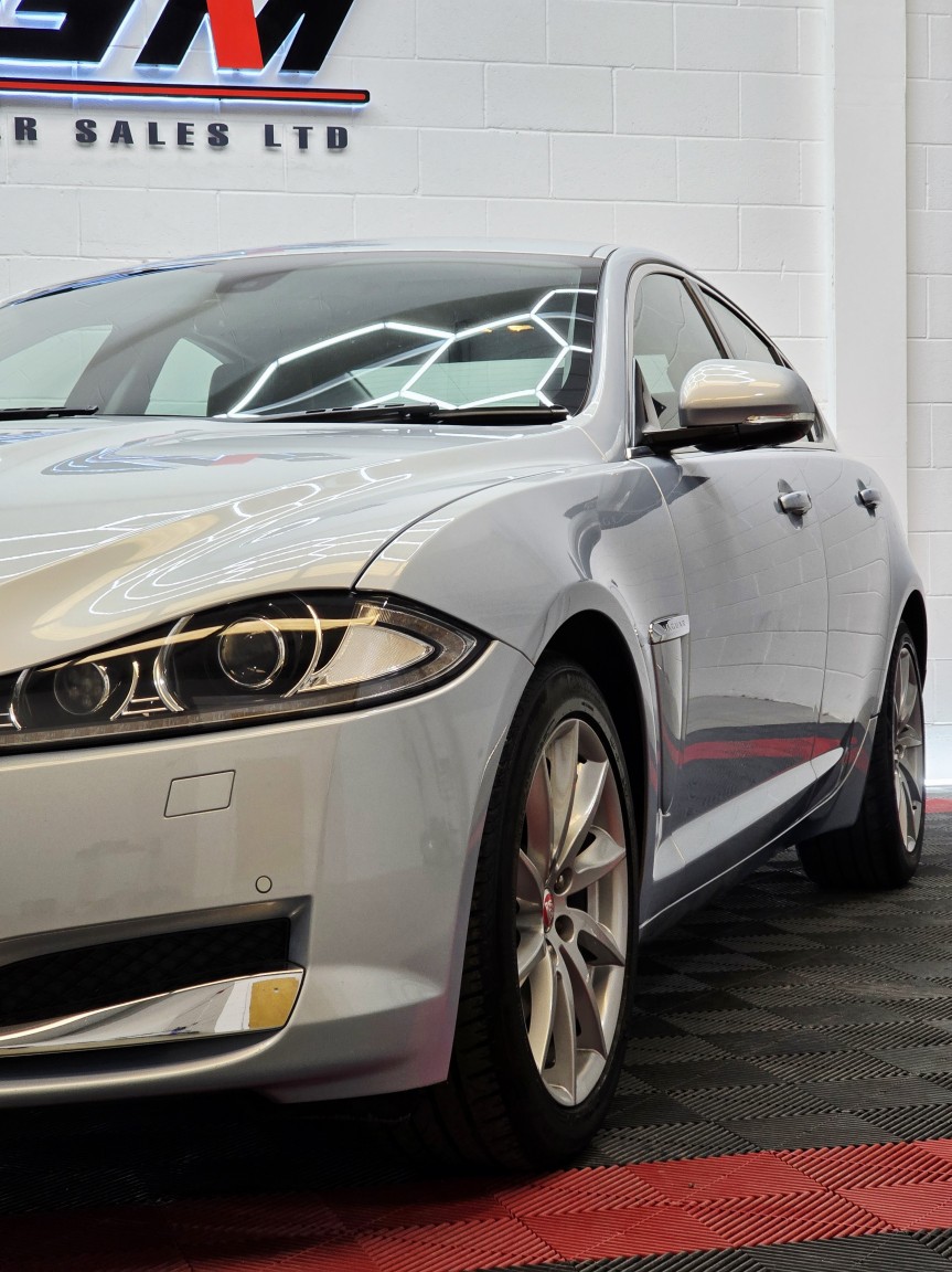 Used Jaguar XF 2014 for sale - 77135917: Photo 3