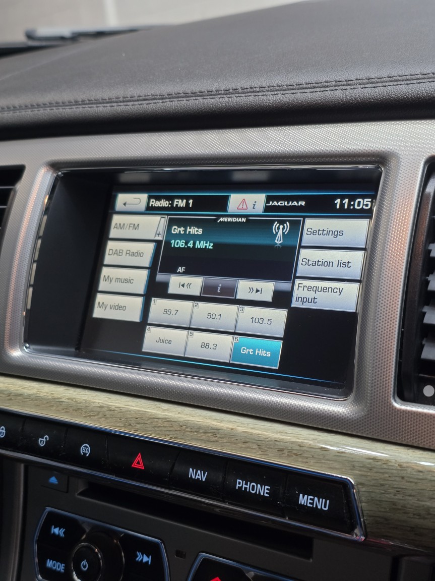 Used Jaguar XF 2014 for sale - 77135917: Photo 40