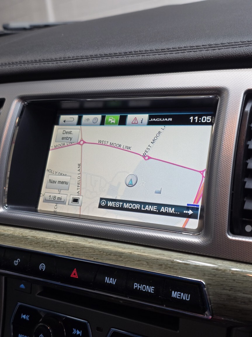 Used Jaguar XF 2014 for sale - 77135917: Photo 41