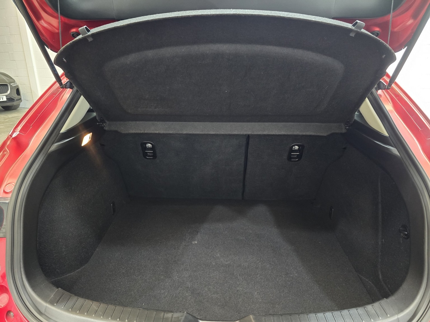 Used Mazda Mazda3 2017 for sale - 77721279: Photo 24