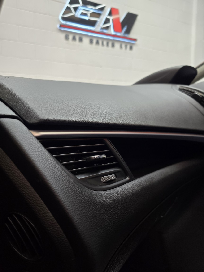 Used Vauxhall Zafira 2015 for sale - 77417483: Photo 18