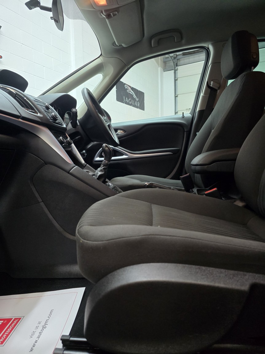 Used Vauxhall Zafira 2015 for sale - 77417483: Photo 20