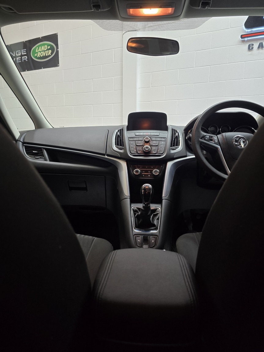 Used Vauxhall Zafira 2015 for sale - 77417483: Photo 23