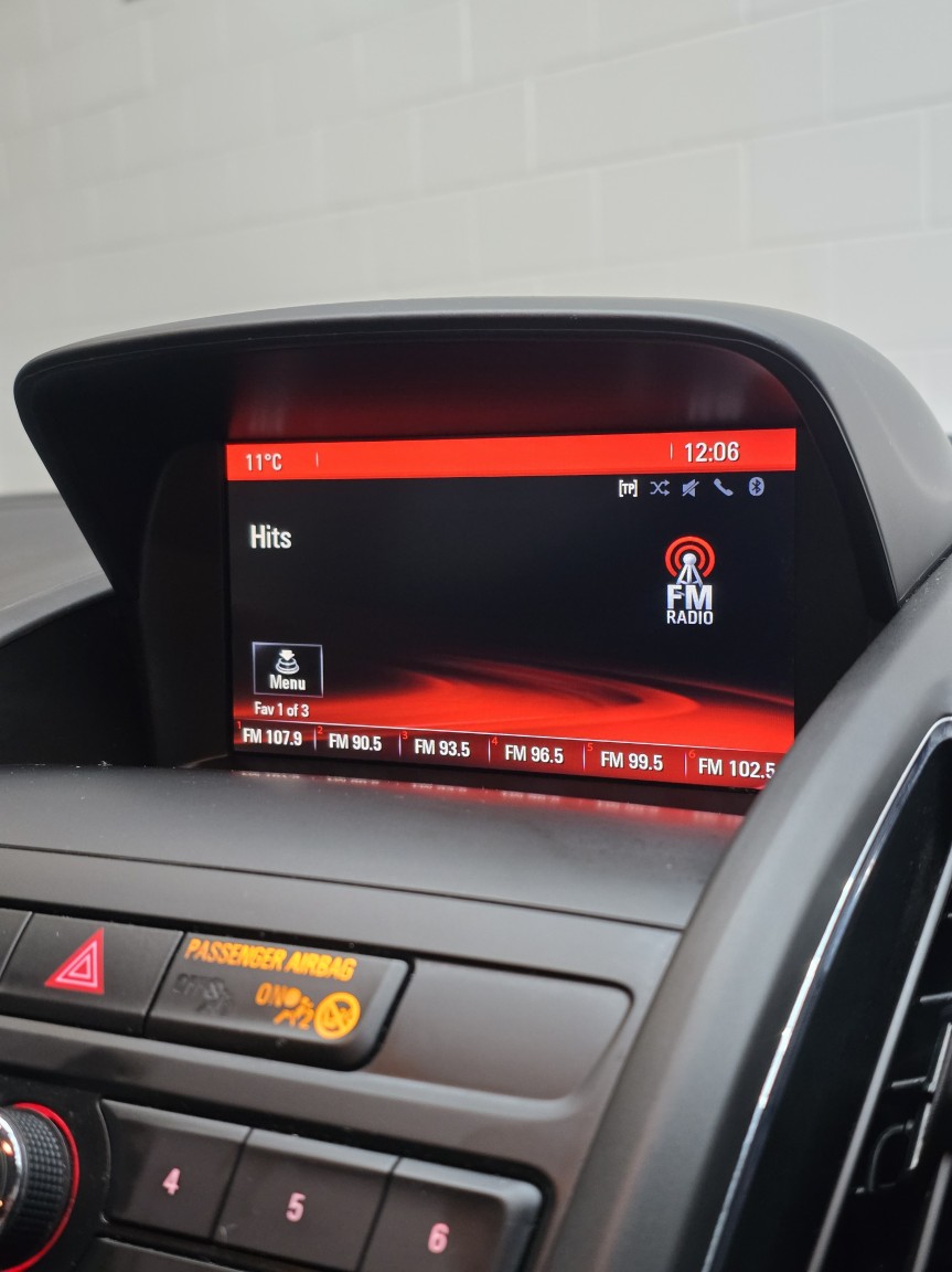 Used Vauxhall Zafira 2015 for sale - 77417483: Photo 38