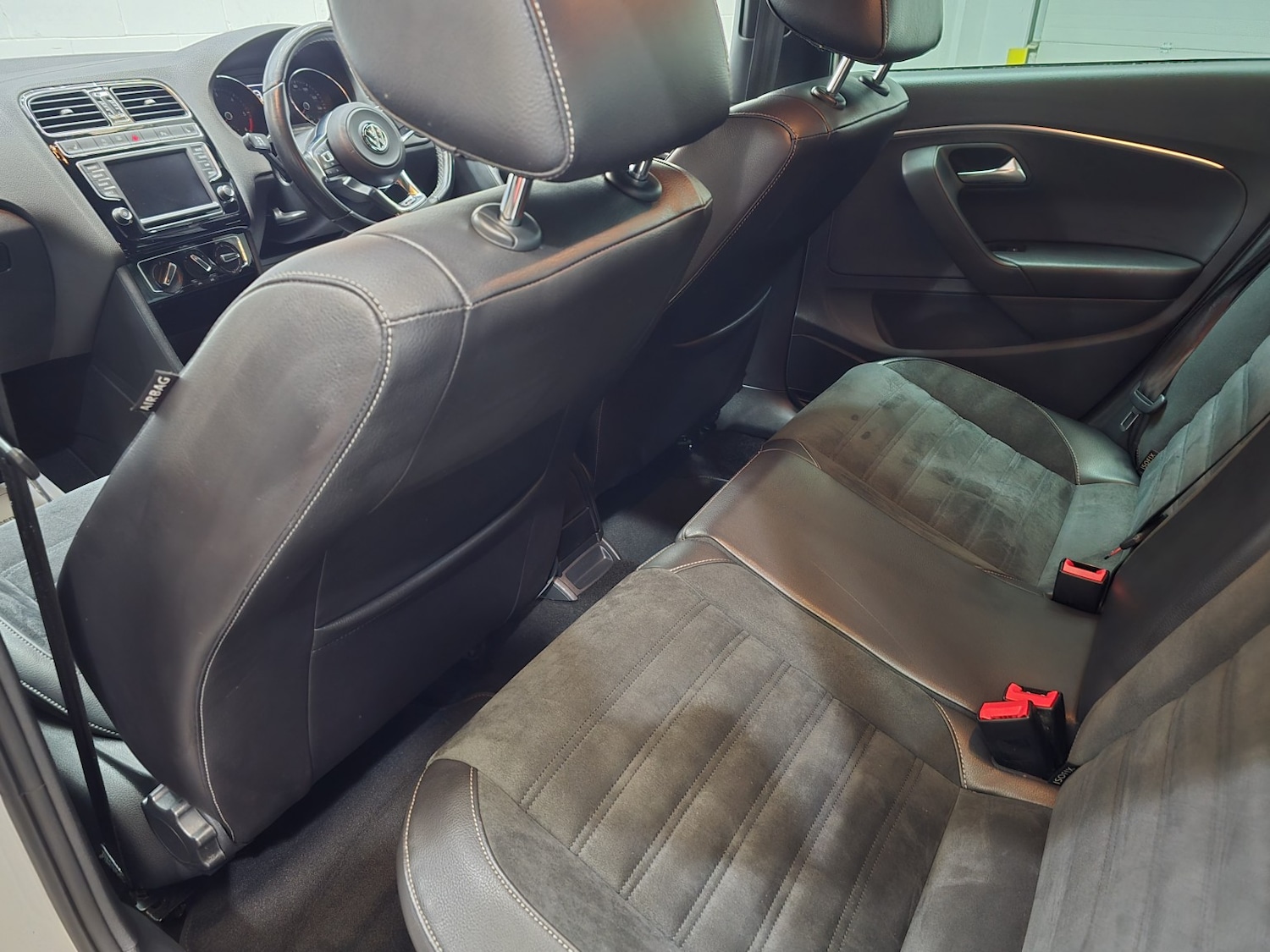 Used Volkswagen Polo 2016 for sale - 77881076: Photo 23