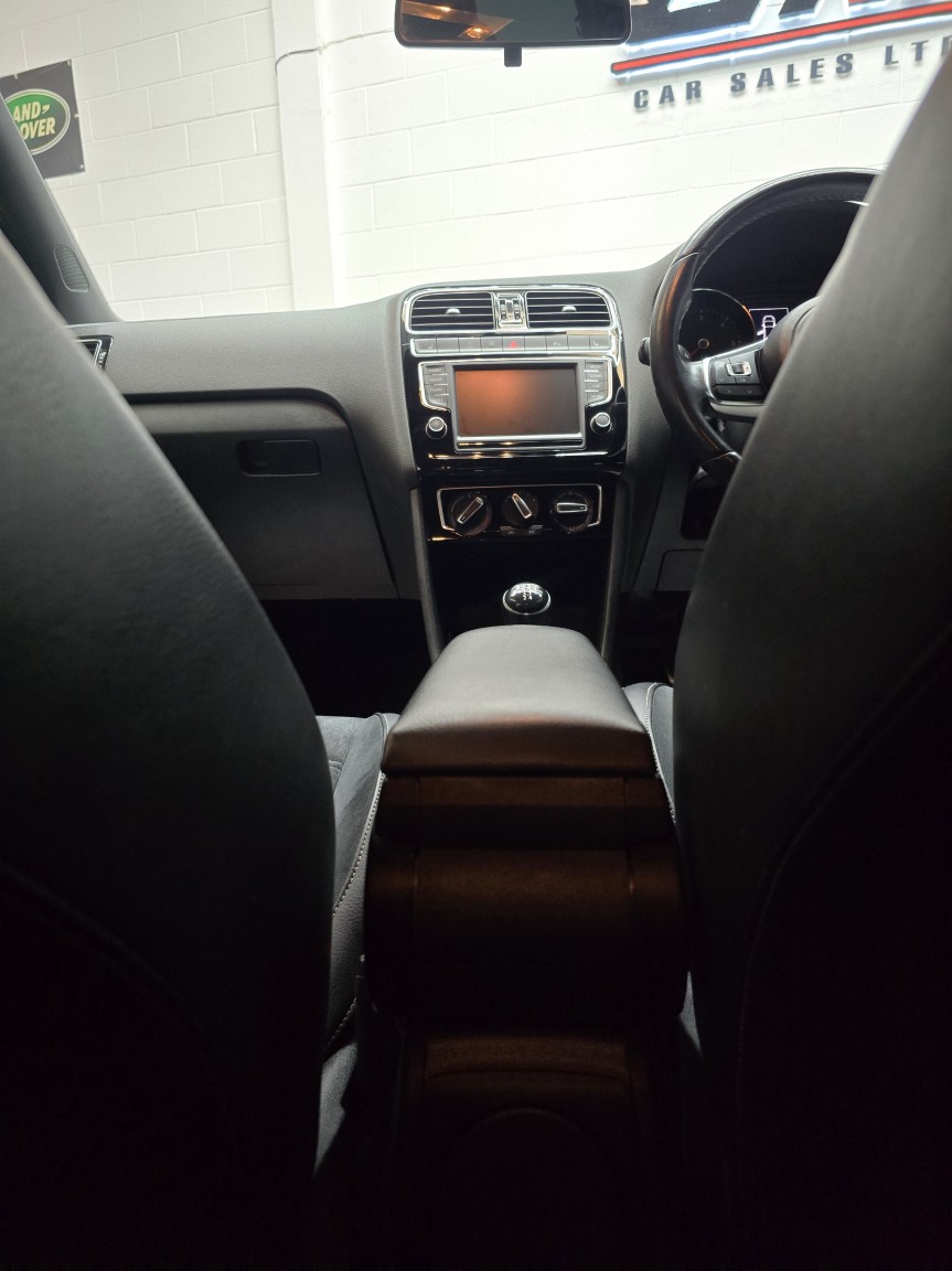 Used Volkswagen Polo 2016 for sale - 77881076: Photo 25