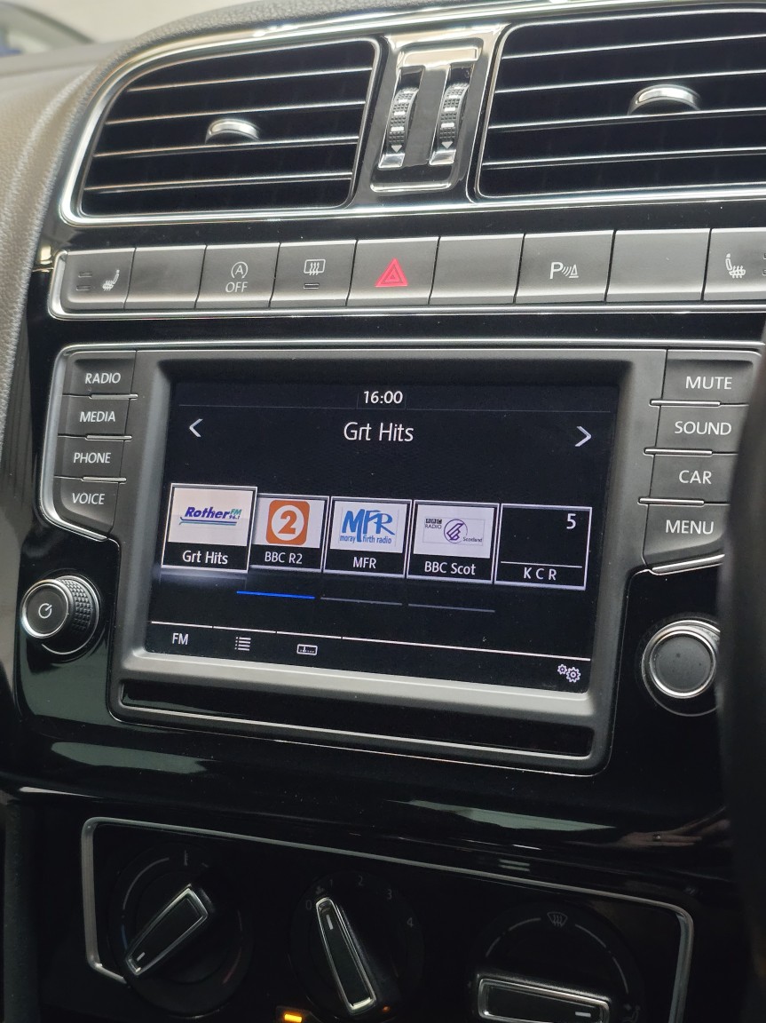 Used Volkswagen Polo 2016 for sale - 77881076: Photo 40