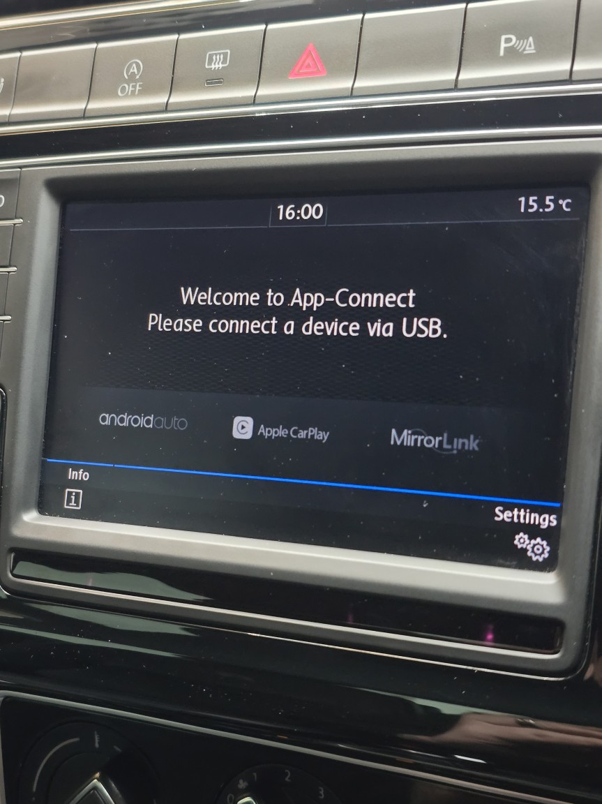 Used Volkswagen Polo 2016 for sale - 77881076: Photo 45