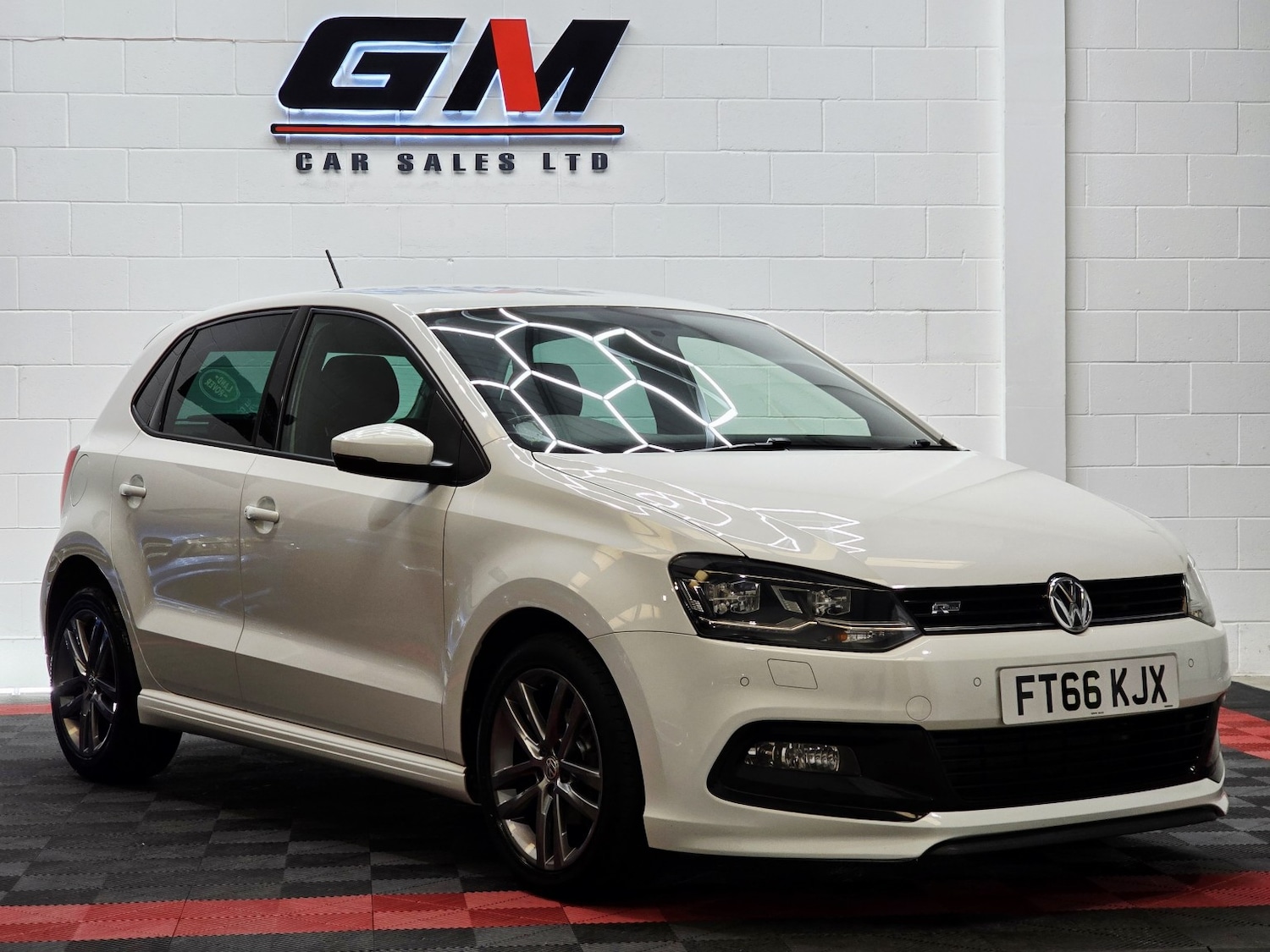 Used Volkswagen Polo 2016 for sale - 77881076: Photo 7