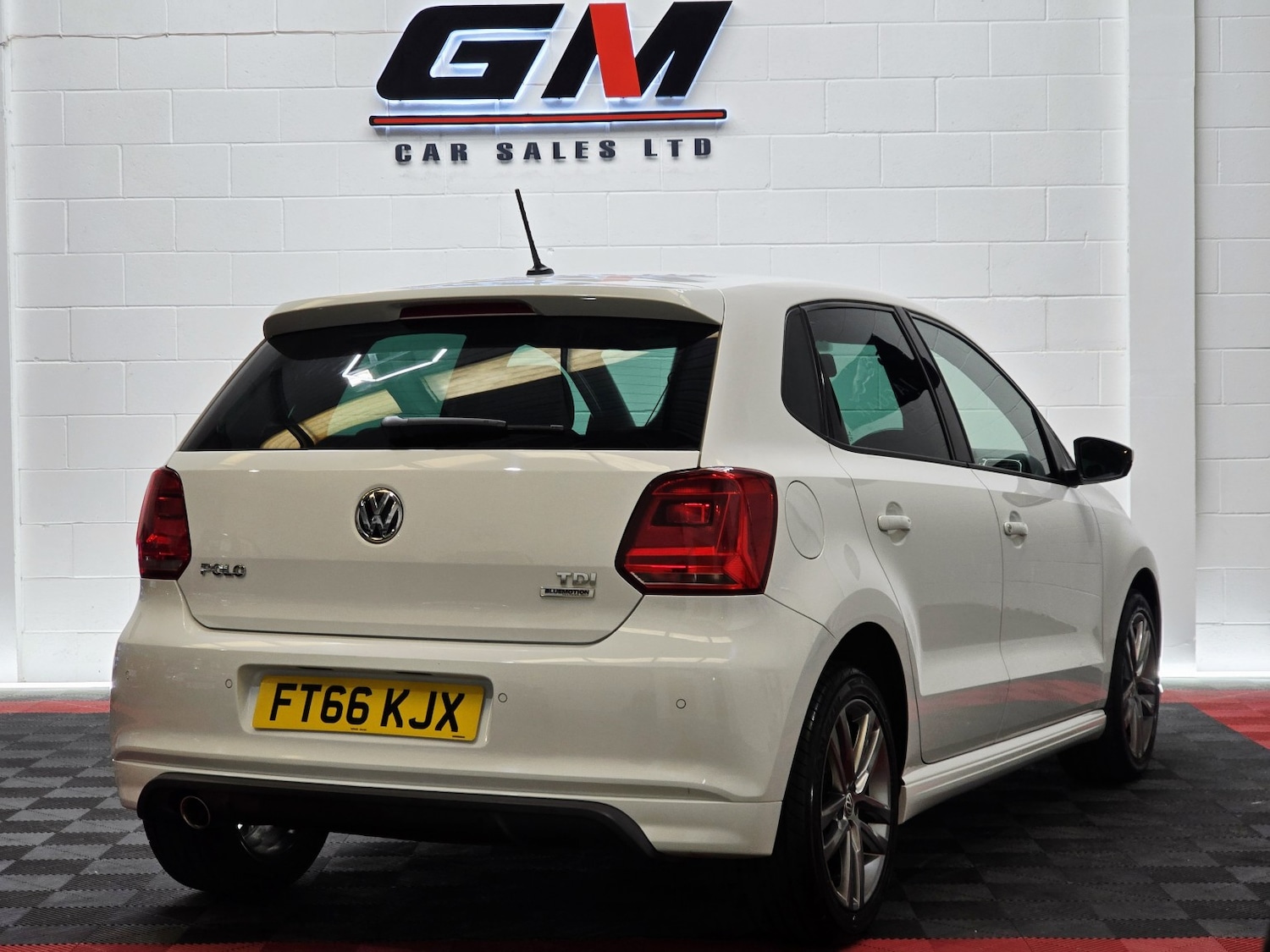 Used Volkswagen Polo 2016 for sale - 77881076: Photo 9