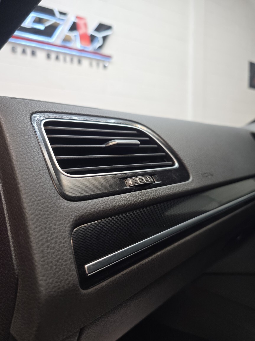 Used Volkswagen Golf 2013 for sale - 77991725: Photo 18