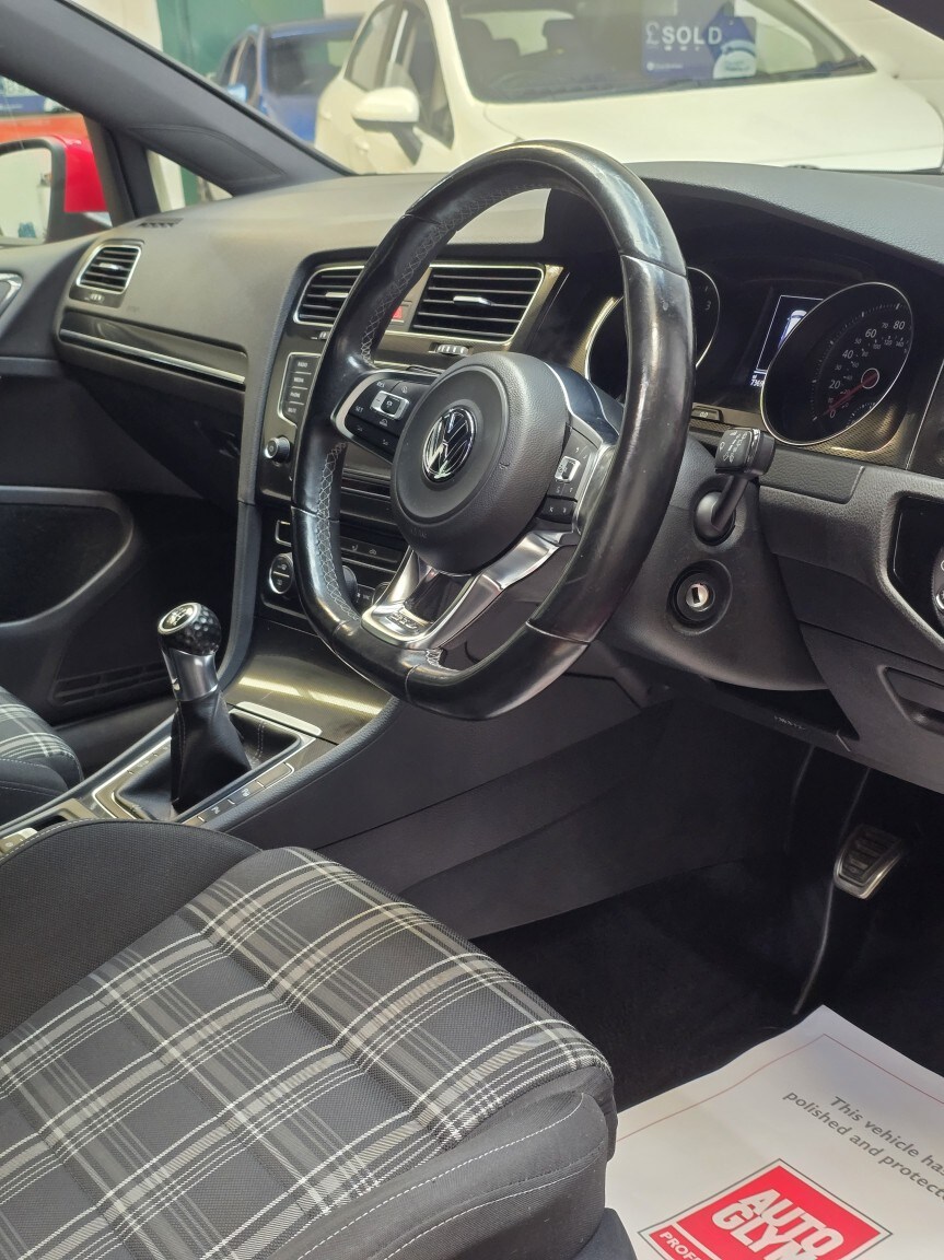 Used Volkswagen Golf 2013 for sale - 77991725: Photo 28