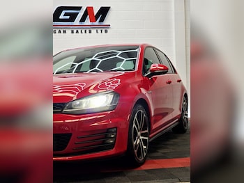 Used Volkswagen Golf 2013 for sale - 77991725: Photo