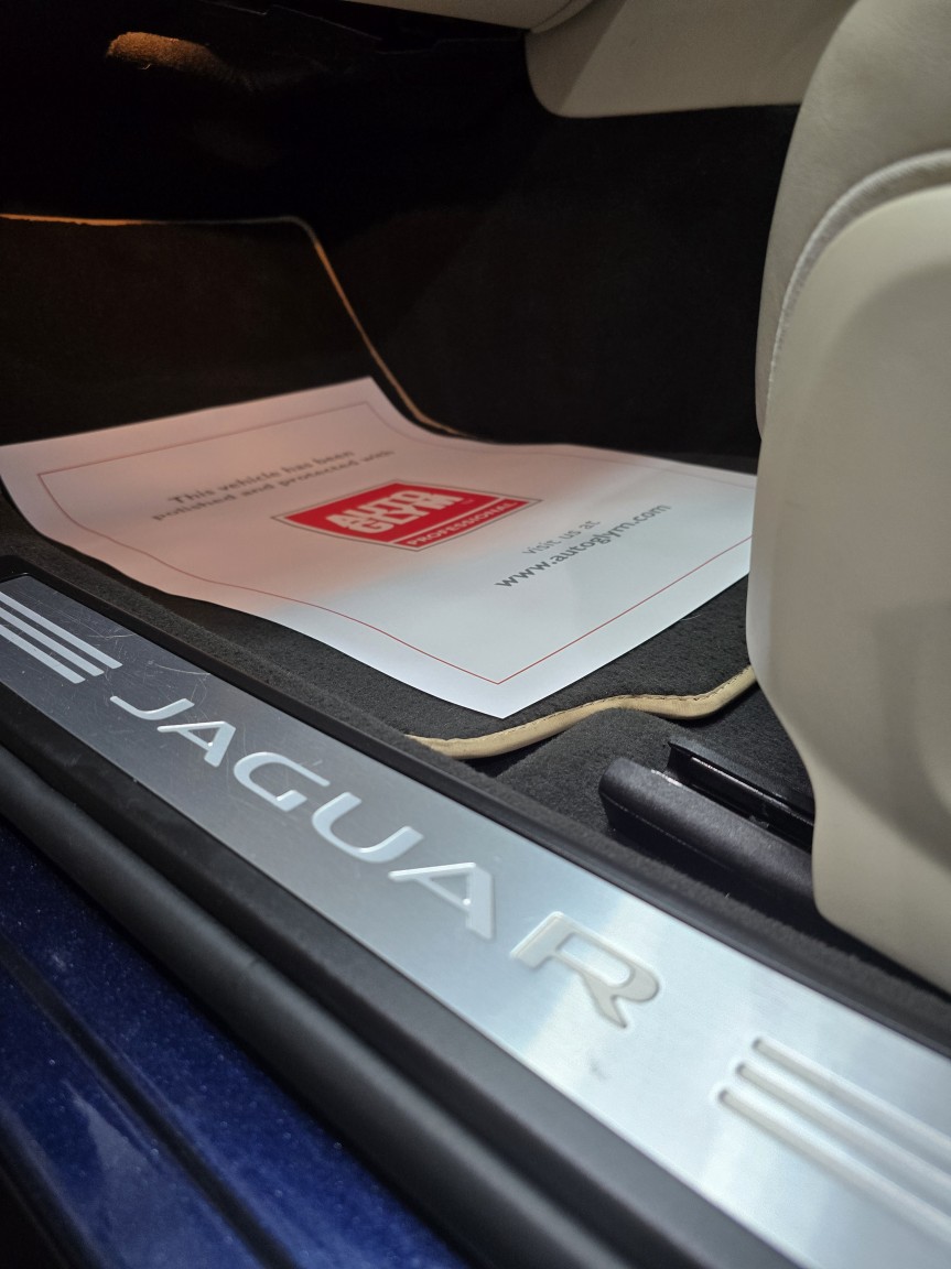 Used Jaguar XF 2015 for sale - 77213521: Photo 23