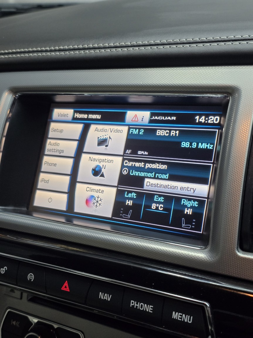 Used Jaguar XF 2015 for sale - 77213521: Photo 42