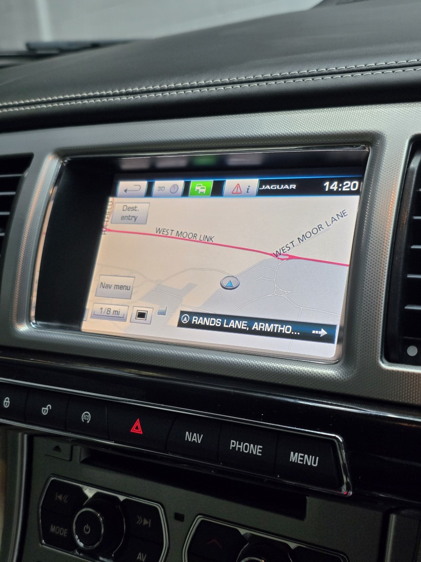 Used Jaguar XF 2015 for sale - 77213521: Photo 44