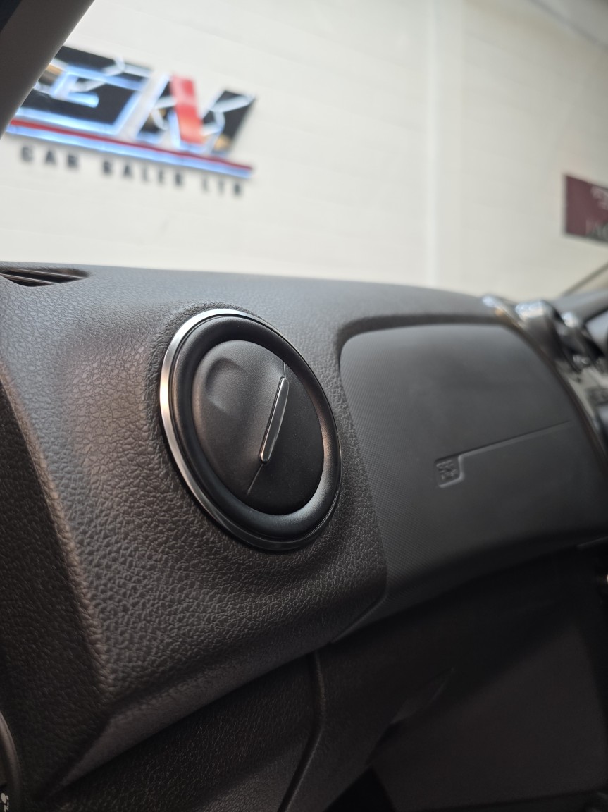 Used Dacia Sandero Stepway 2017 for sale - 77977002: Photo 18