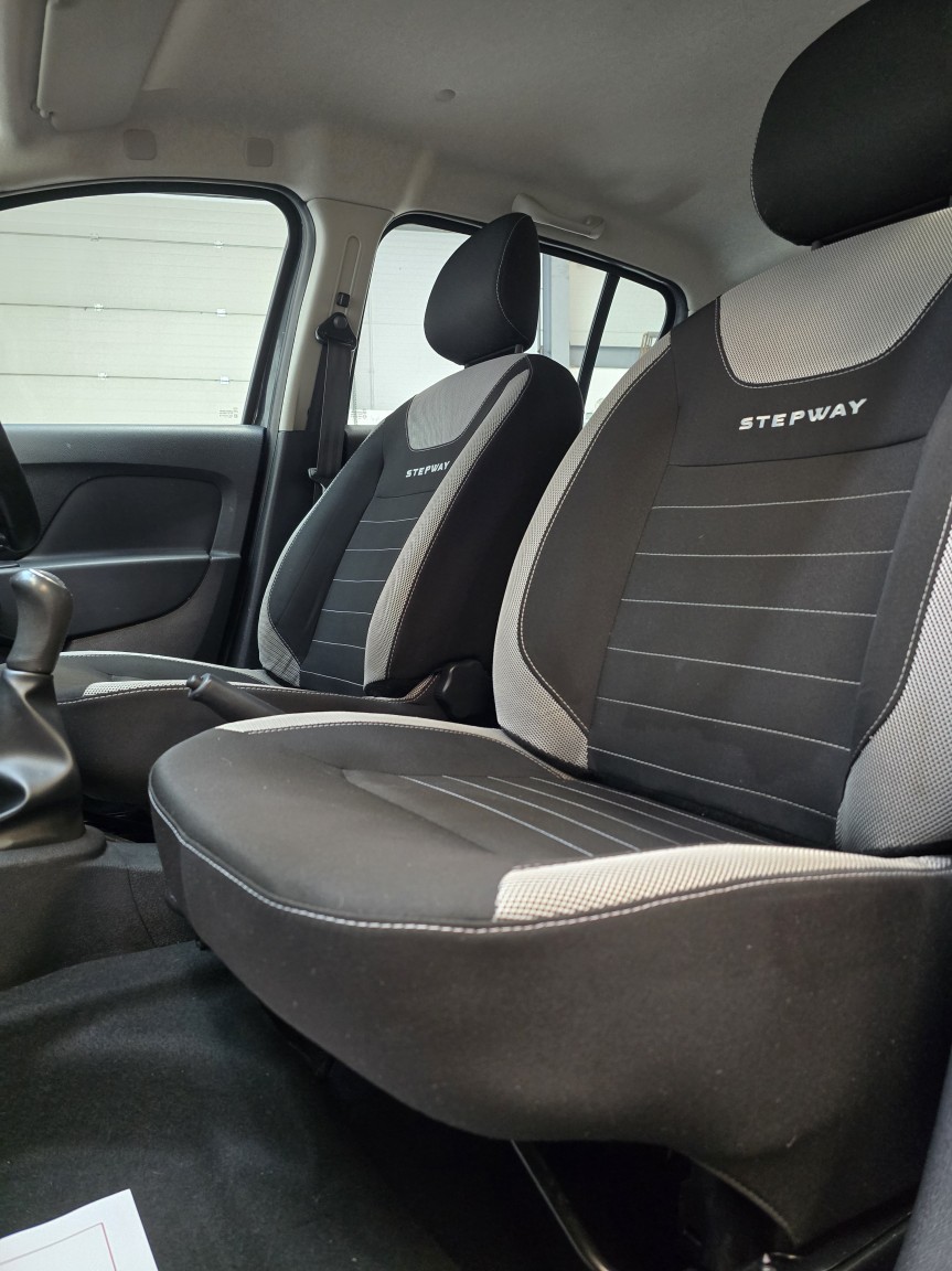 Used Dacia Sandero Stepway 2017 for sale - 77977002: Photo 19