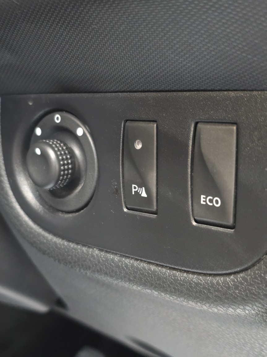 Used Dacia Sandero Stepway 2017 for sale - 77977002: Photo 31