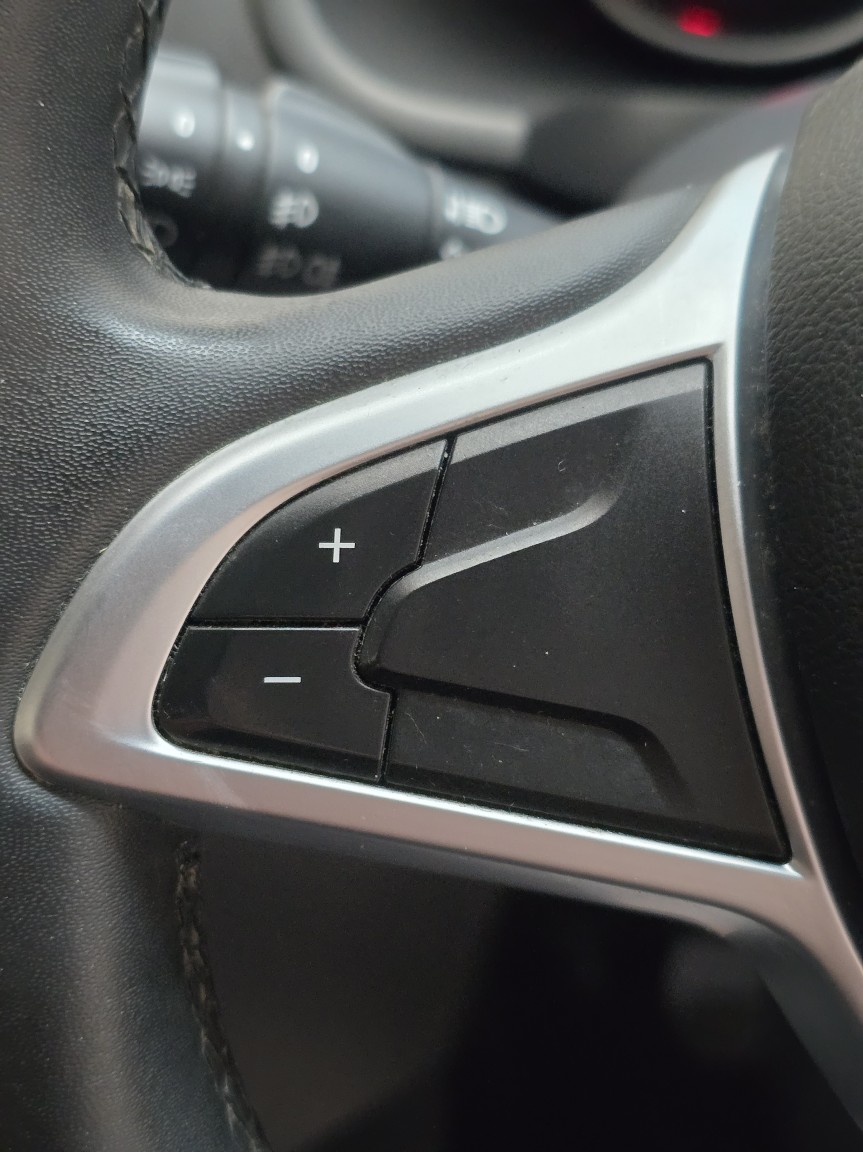 Used Dacia Sandero Stepway 2017 for sale - 77977002: Photo 33