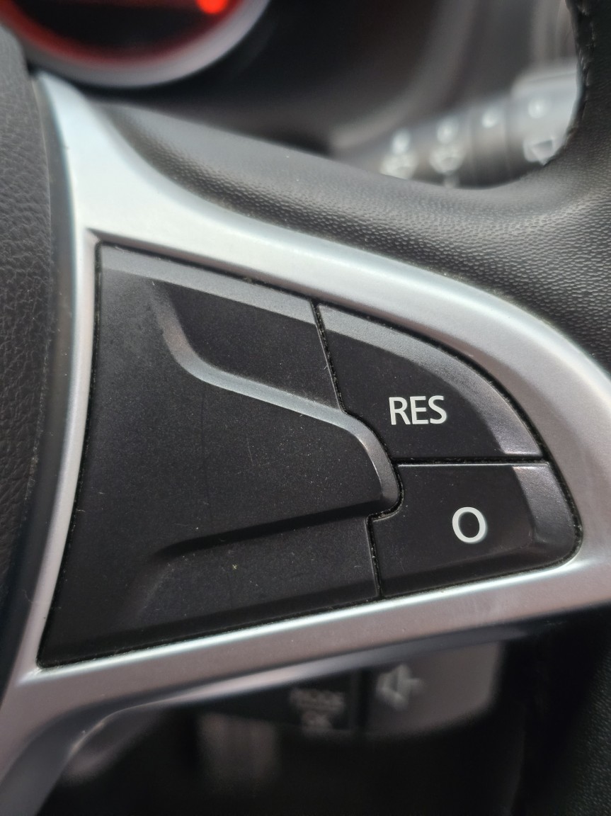 Used Dacia Sandero Stepway 2017 for sale - 77977002: Photo 34