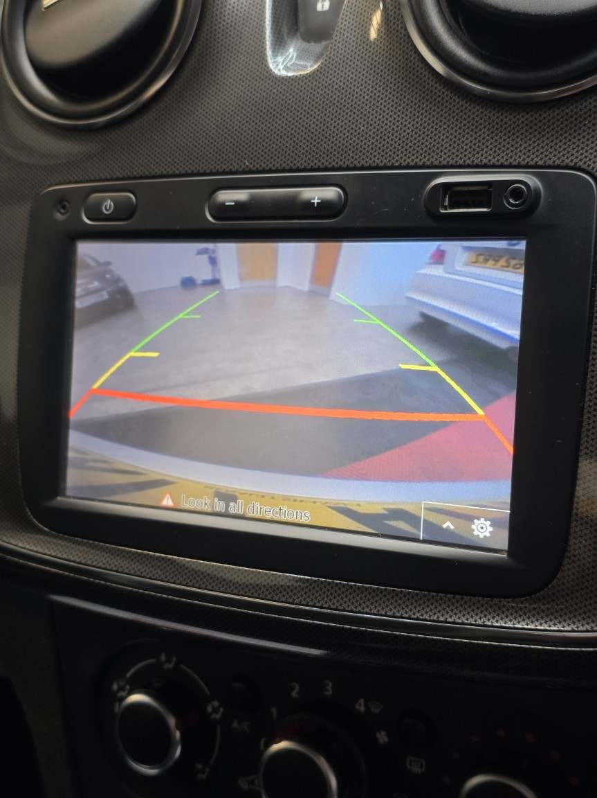 Used Dacia Sandero Stepway 2017 for sale - 77977002: Photo 43