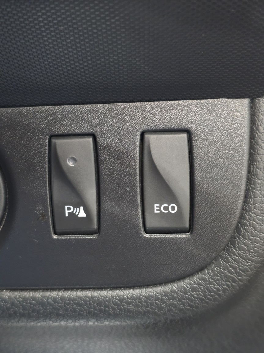 Used Dacia Sandero Stepway 2017 for sale - 77977002: Photo 47