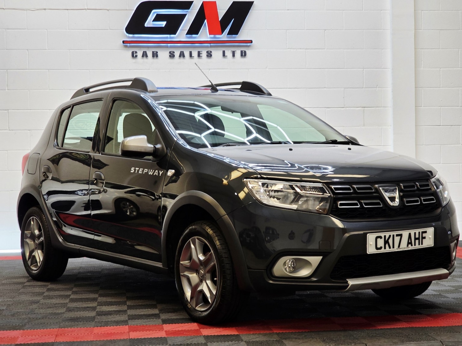 Used Dacia Sandero Stepway 2017 for sale - 77977002: Photo 7