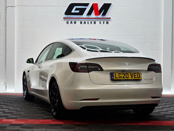 Used Tesla Model 3 2020 for sale - 76156876: Photo 13