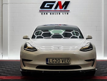 Used Tesla Model 3 2020 for sale - 76156876: Photo 3