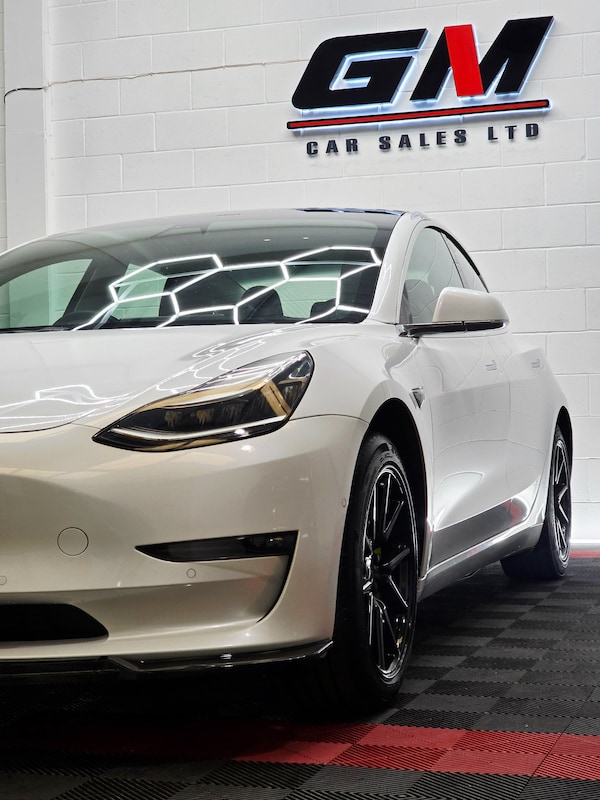Used Tesla Model 3 2020 for sale - 76156876: Photo 5