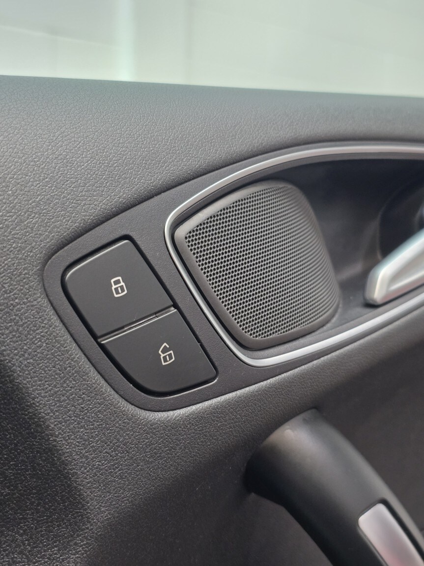 Used Audi A1 2018 for sale - 78125185: Photo 44