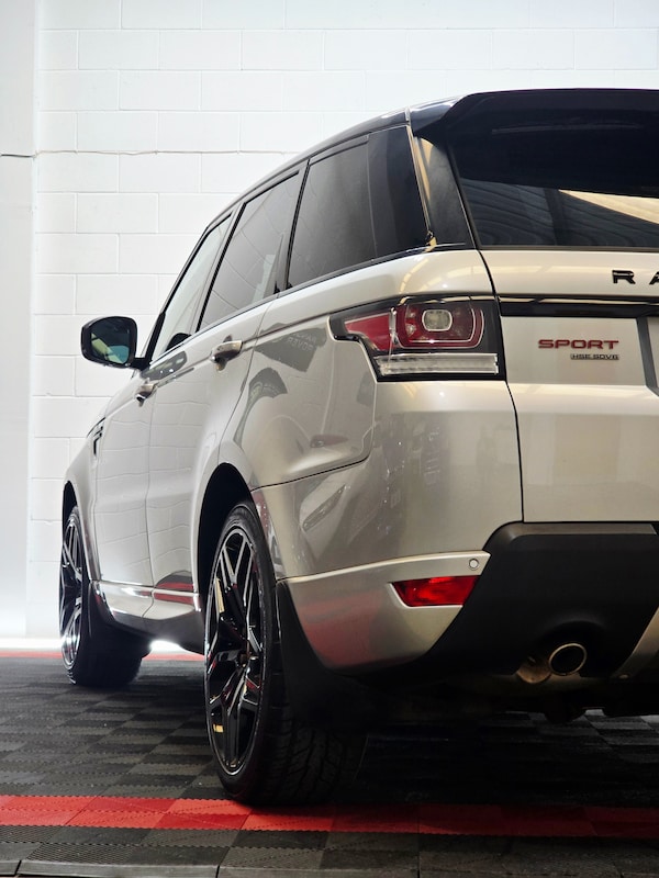 Used Land Rover Range Rover Sport 2015 for sale - 75665387: Photo 13