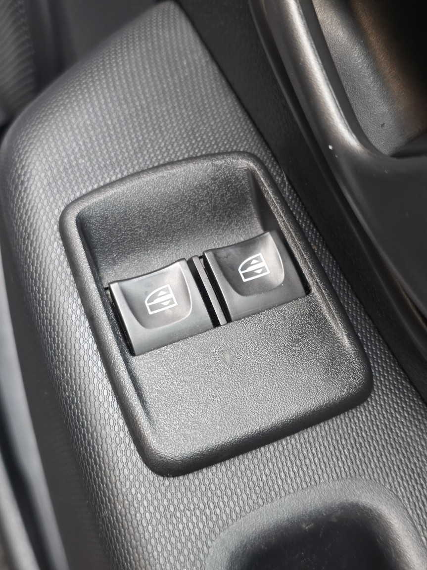 Used Dacia Sandero 2018 for sale - 77632428: Photo 23