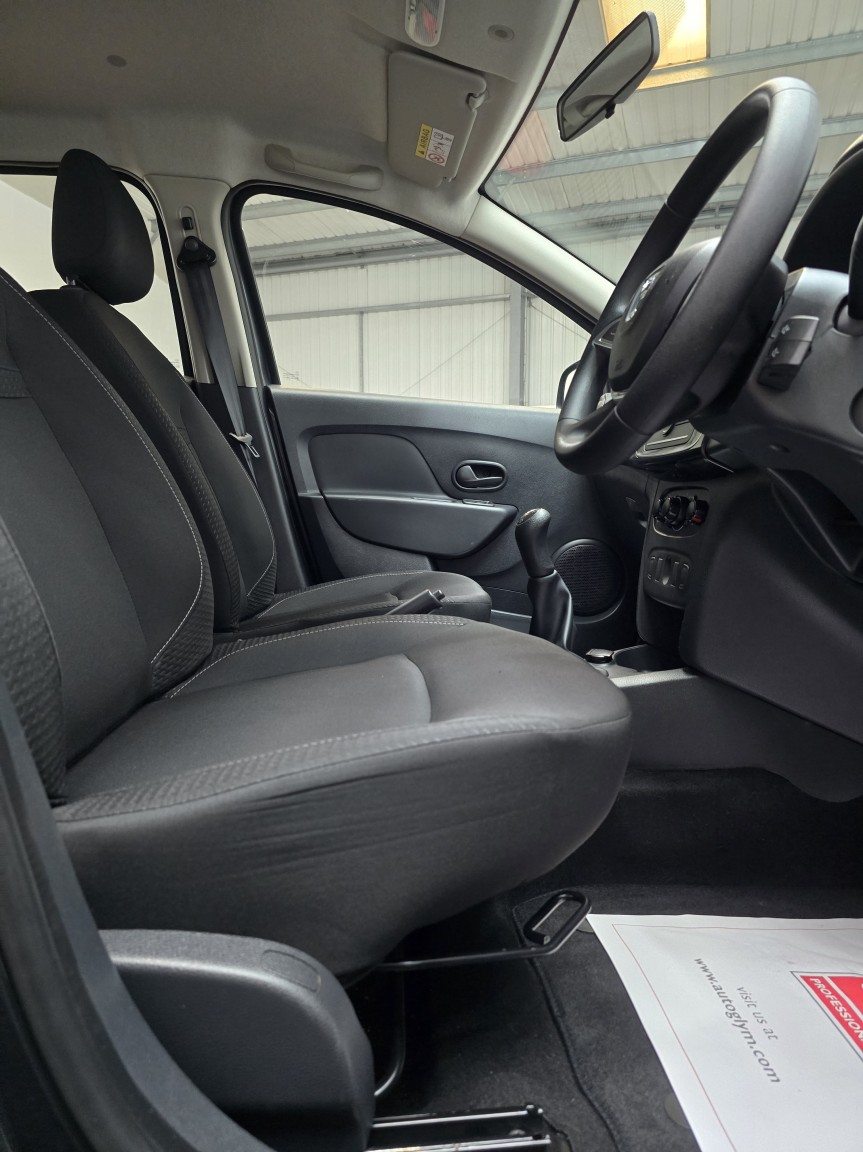 Used Dacia Sandero 2018 for sale - 77632428: Photo 24