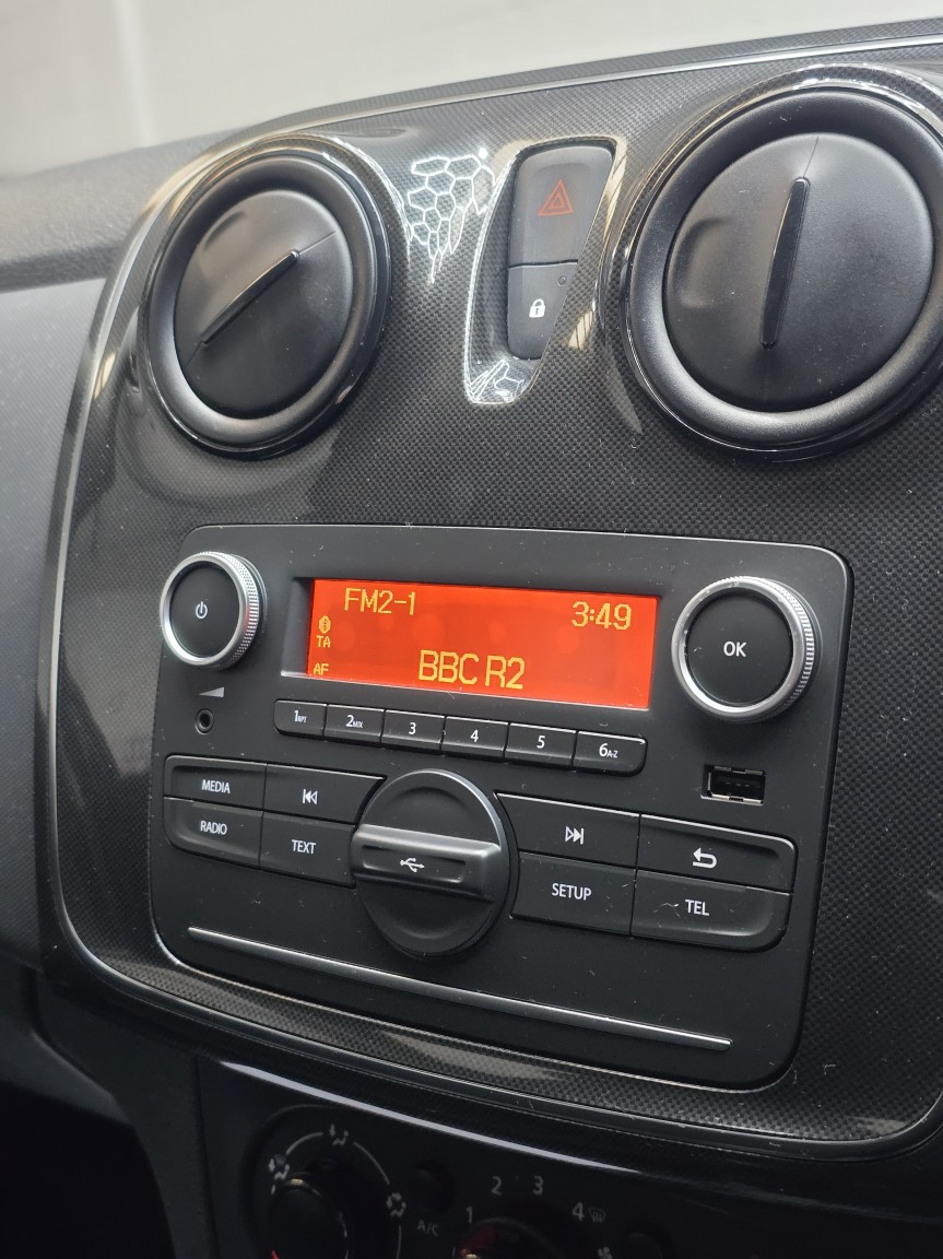 Used Dacia Sandero 2018 for sale - 77632428: Photo 28