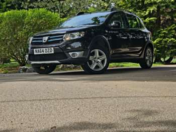 Used Dacia Sandero Stepway 2014 for sale - 74495985: Photo