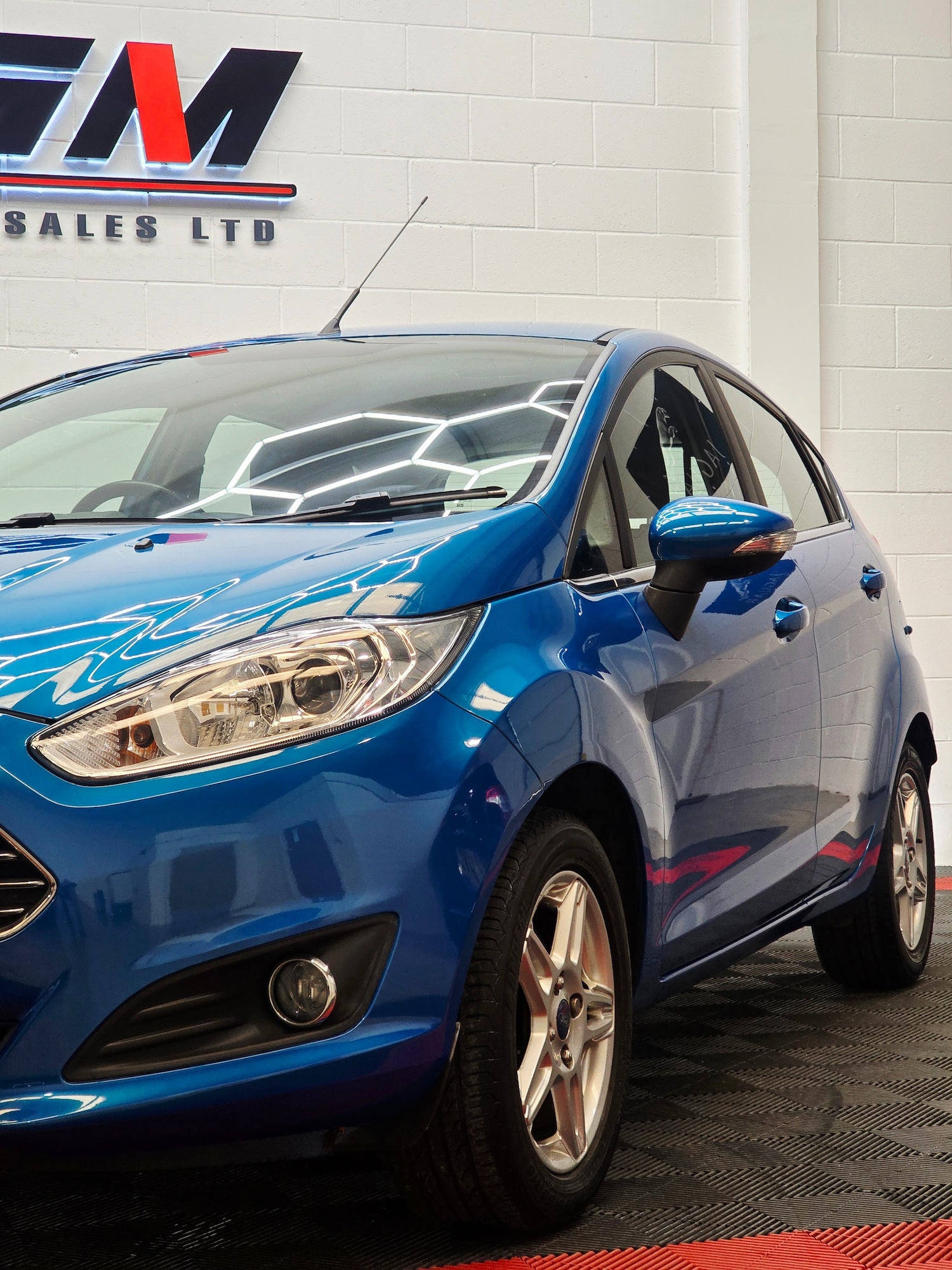 Used Ford Fiesta 2013 for sale - 76145741: Photo 2